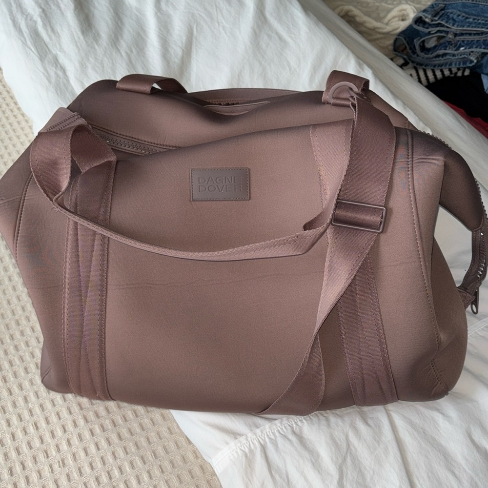 Dagne Dover LANDON NEOPRENE CARRYALL BAG XL